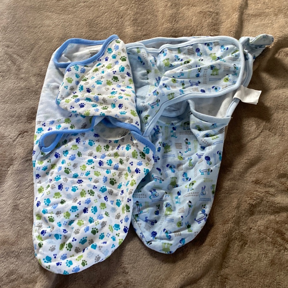 Swaddle 2 pc blankets